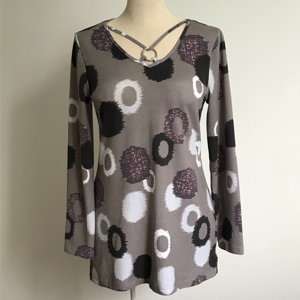 Le Grenier - Gray Long Sleeves Shirt